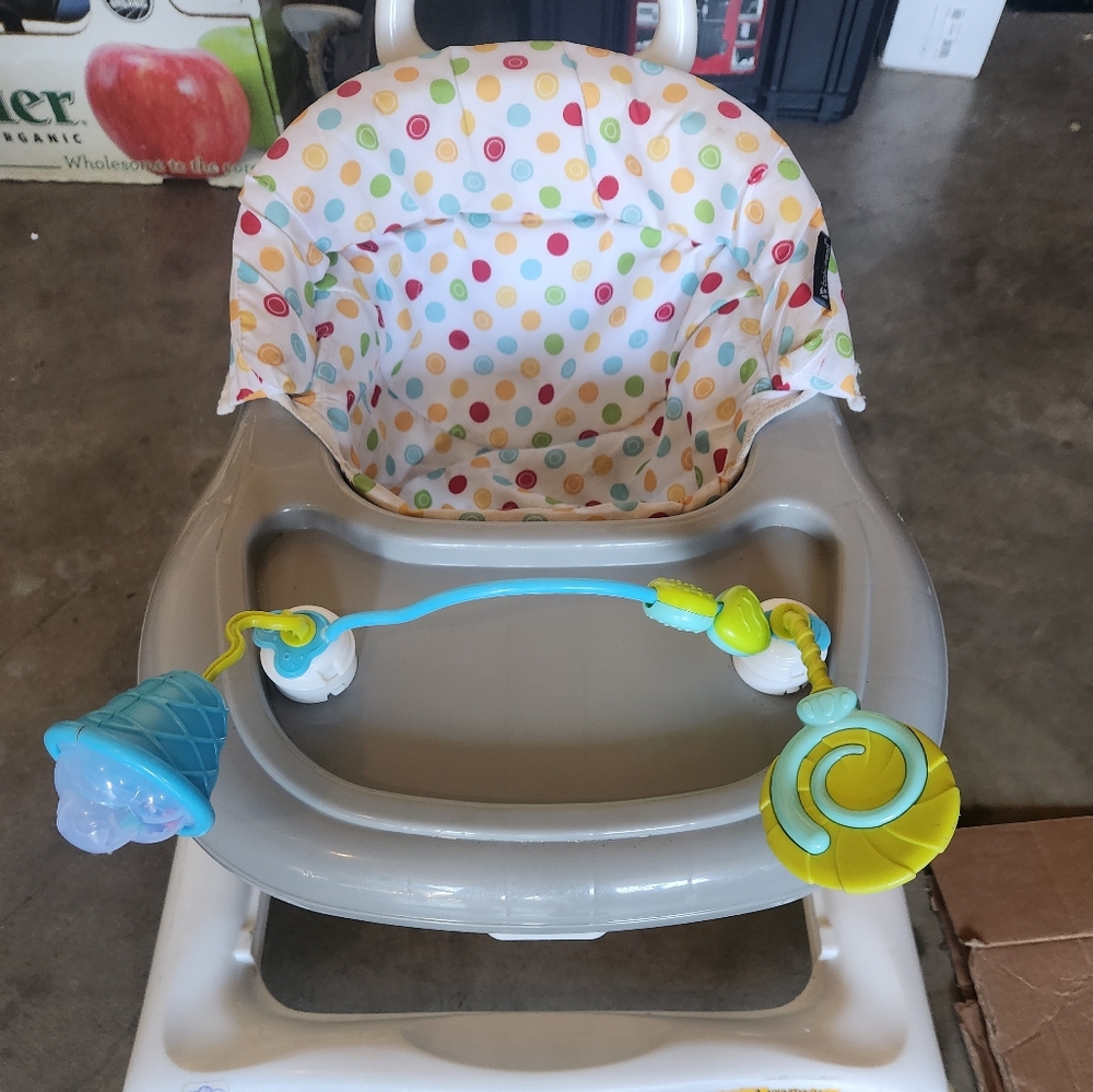 Green Sprinkle Baby Trend Activity Walker